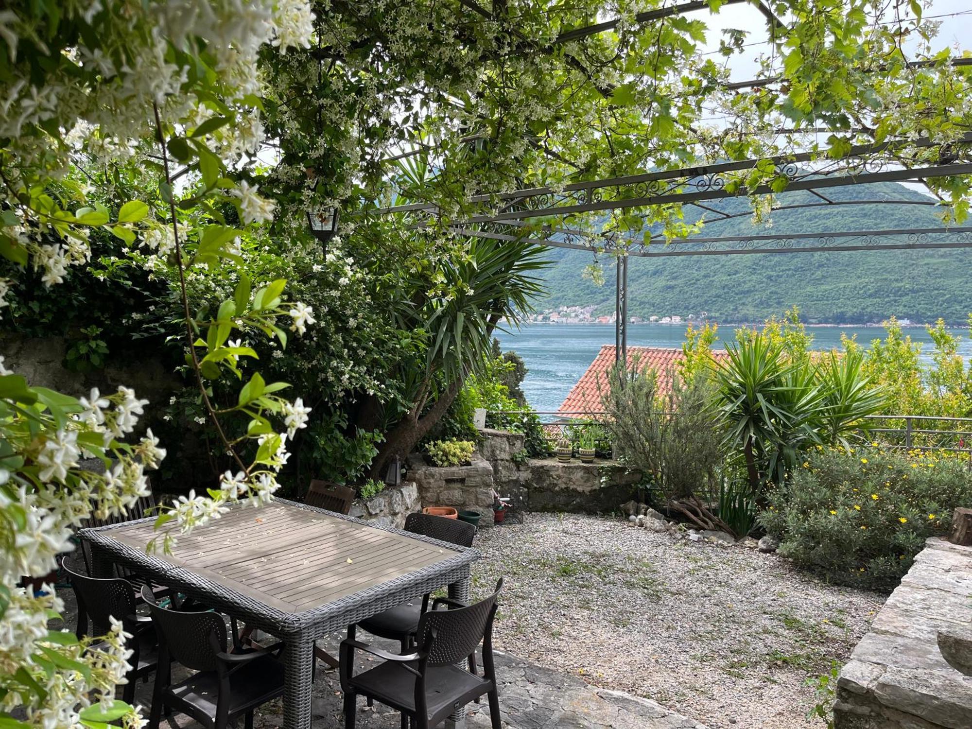 Apartamento Be Happy In Perast Exterior foto